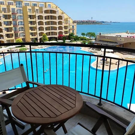 мидия на първа линия - Midia First Line Appartement Aheloy