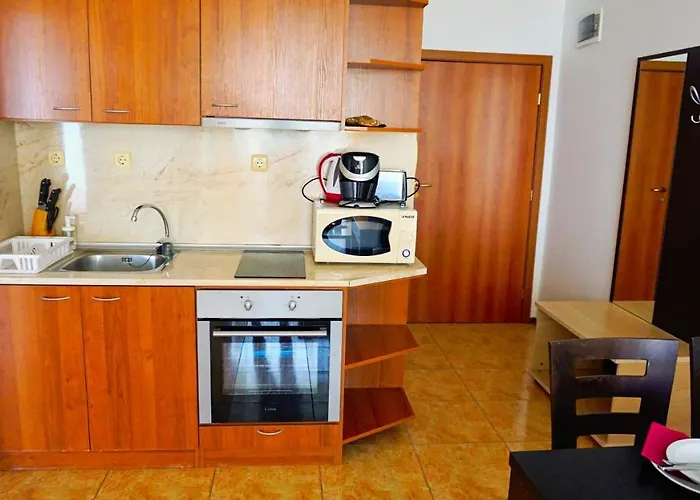 мидия на първа линия - Midia First Line Appartement *