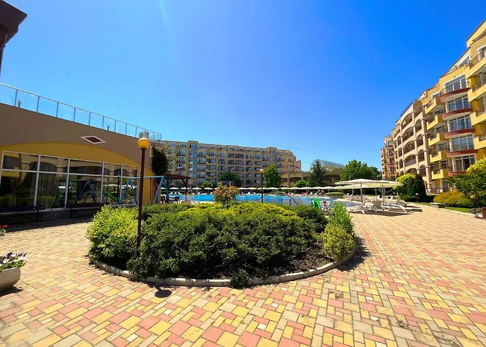 мидия на първа линия - Midia First Line *