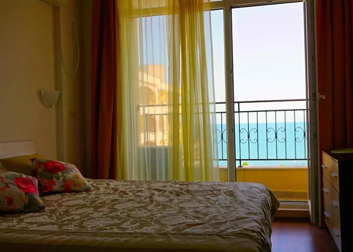 мидия на първа линия - Midia First Line Aheloy