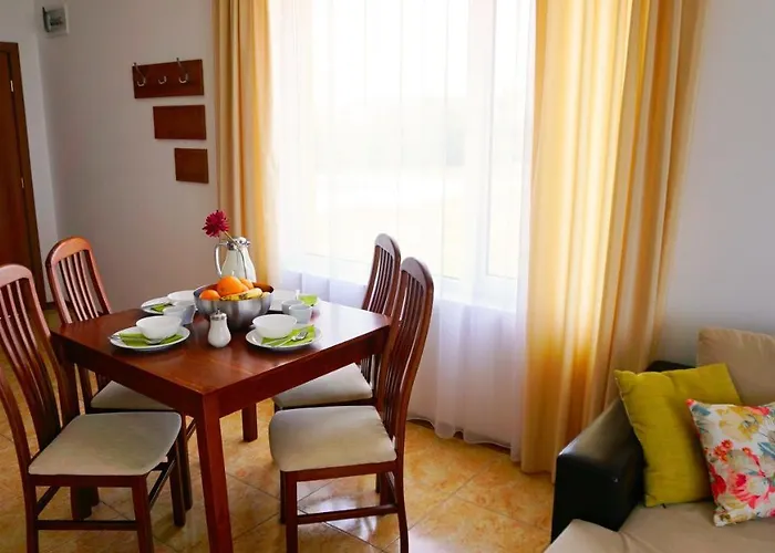 мидия на първа линия - Midia First Line Appartement *