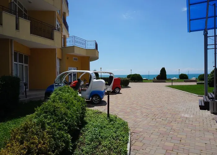 мидия на първа линия - Midia First Line